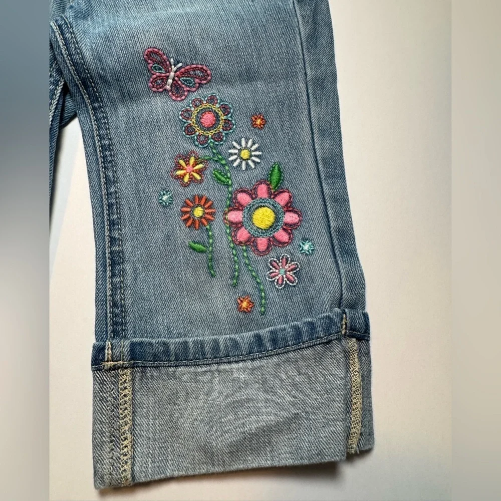 Osh Kosh Girls Vintage Denim Jeans Flowered Embroidery Size 4